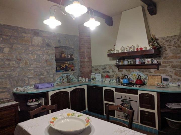 La Ginestra Ξενοδοχείο Castel San Lorenzo Εξωτερικό φωτογραφία