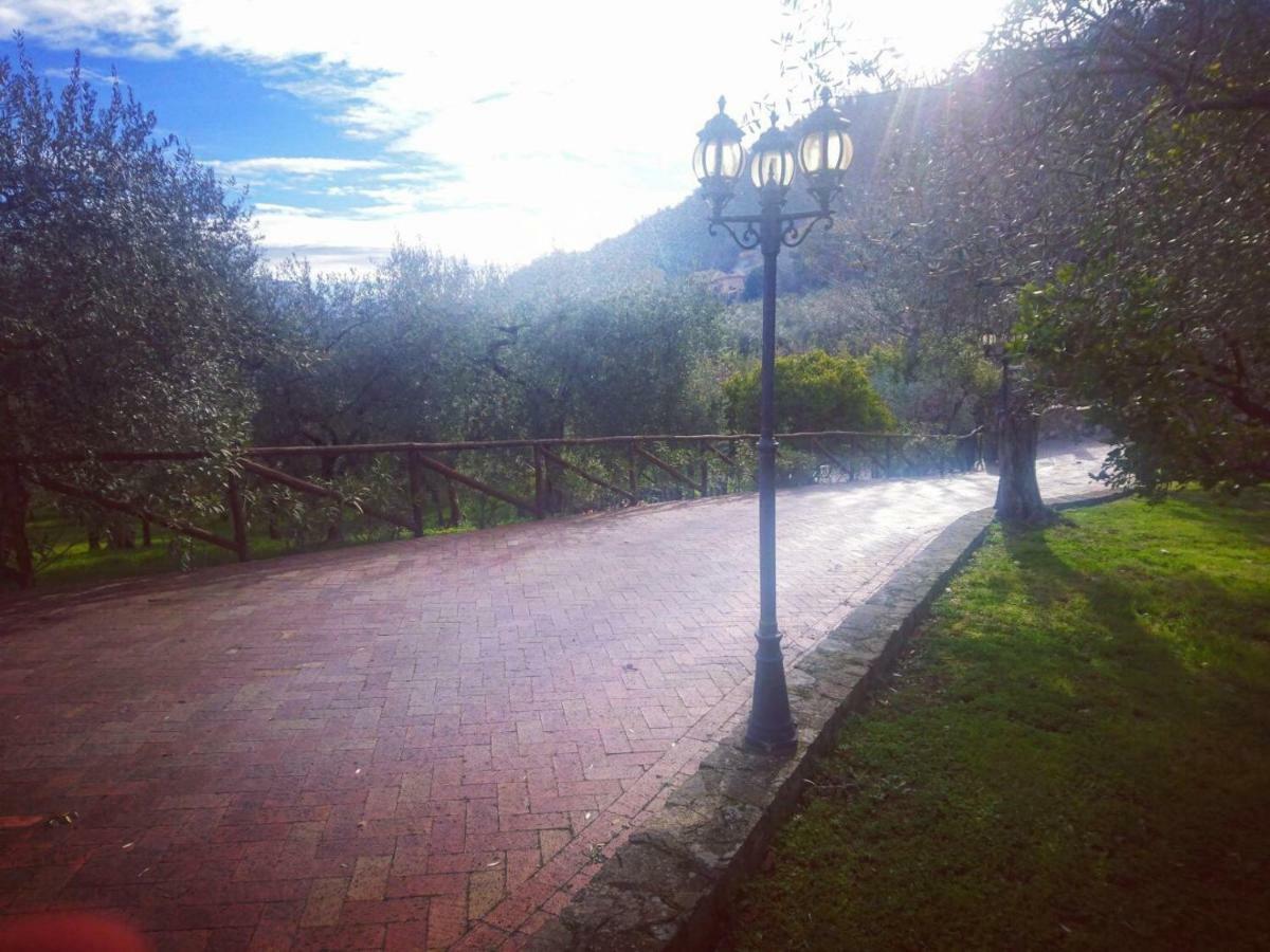 La Ginestra Ξενοδοχείο Castel San Lorenzo Εξωτερικό φωτογραφία