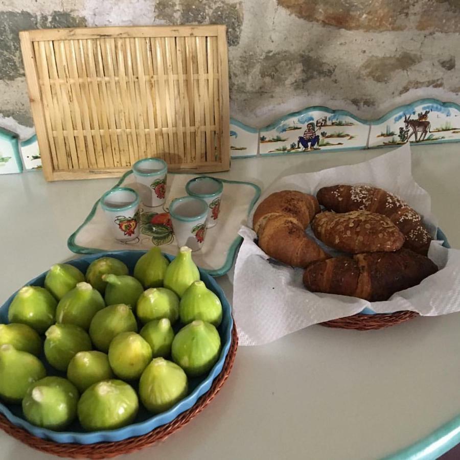 La Ginestra Ξενοδοχείο Castel San Lorenzo Εξωτερικό φωτογραφία